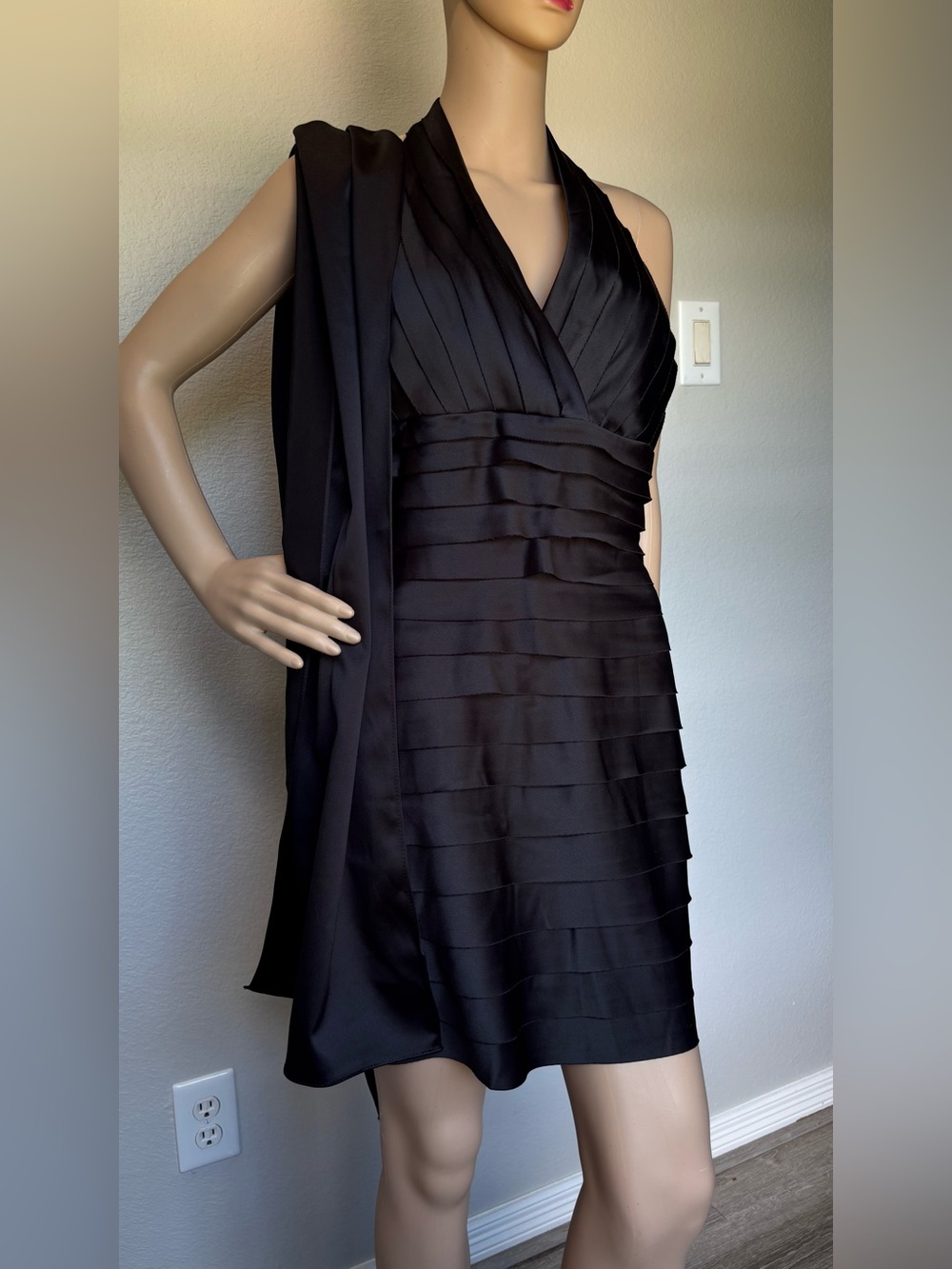 JS Collections Black Halter Bandage Cocktail Dress & Stole Wrap - Picture 12 of 15